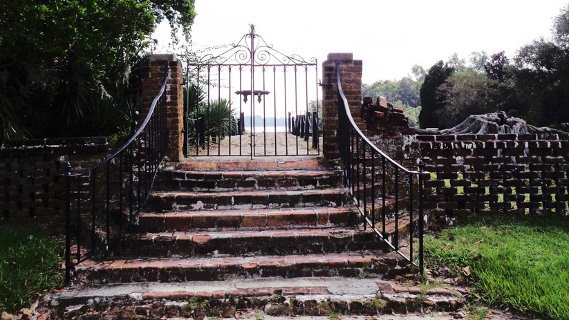 Old big house steps