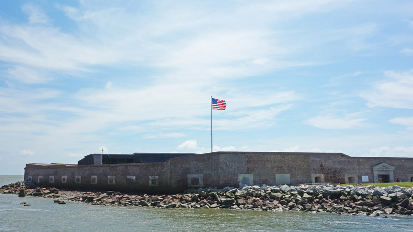 Approachng Fort Sumpter