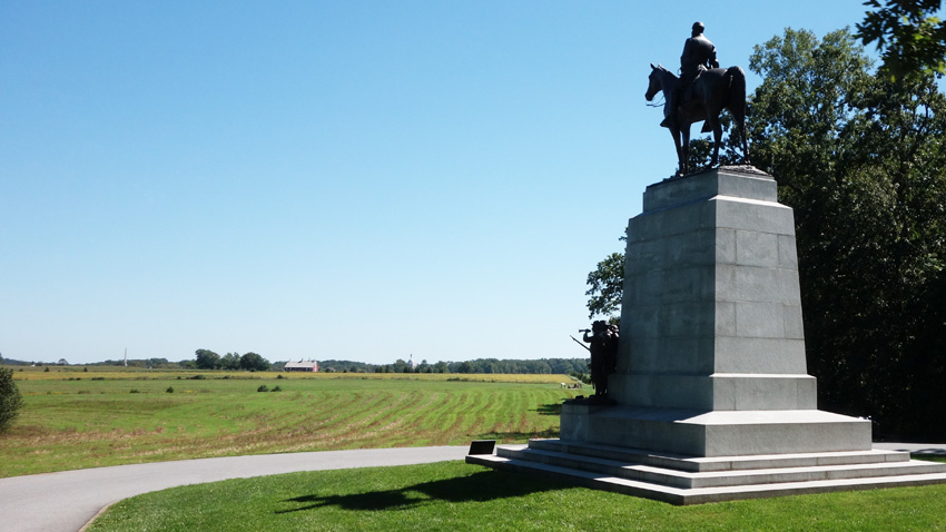 Virginia Monument 2